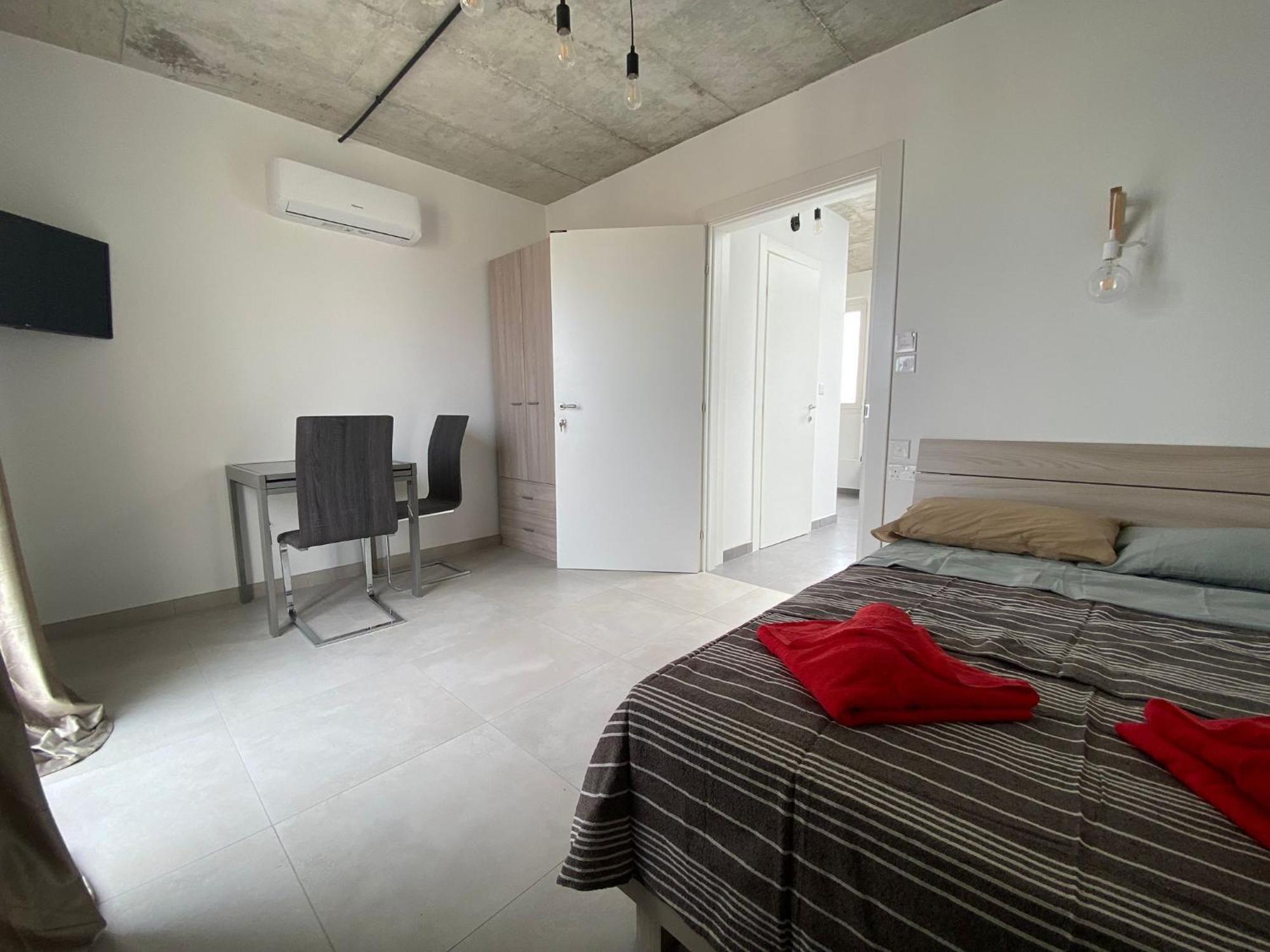 Apartament Minimal & Arty Townhouse Hamrun Zewnętrze zdjęcie