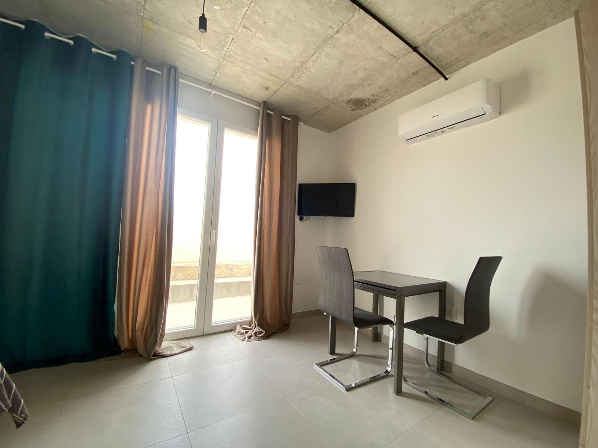 Apartament Minimal & Arty Townhouse Hamrun Zewnętrze zdjęcie