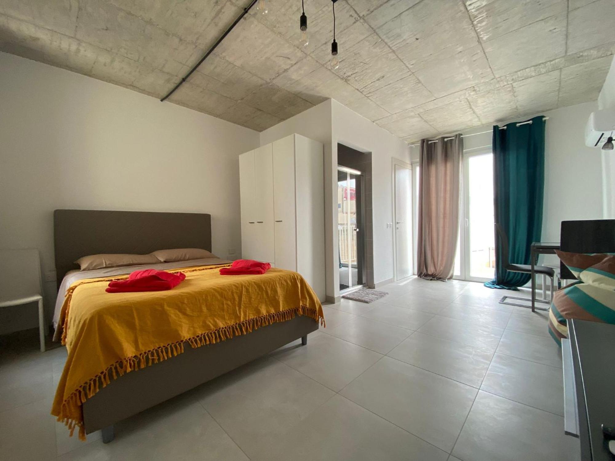 Apartament Minimal & Arty Townhouse Hamrun Zewnętrze zdjęcie